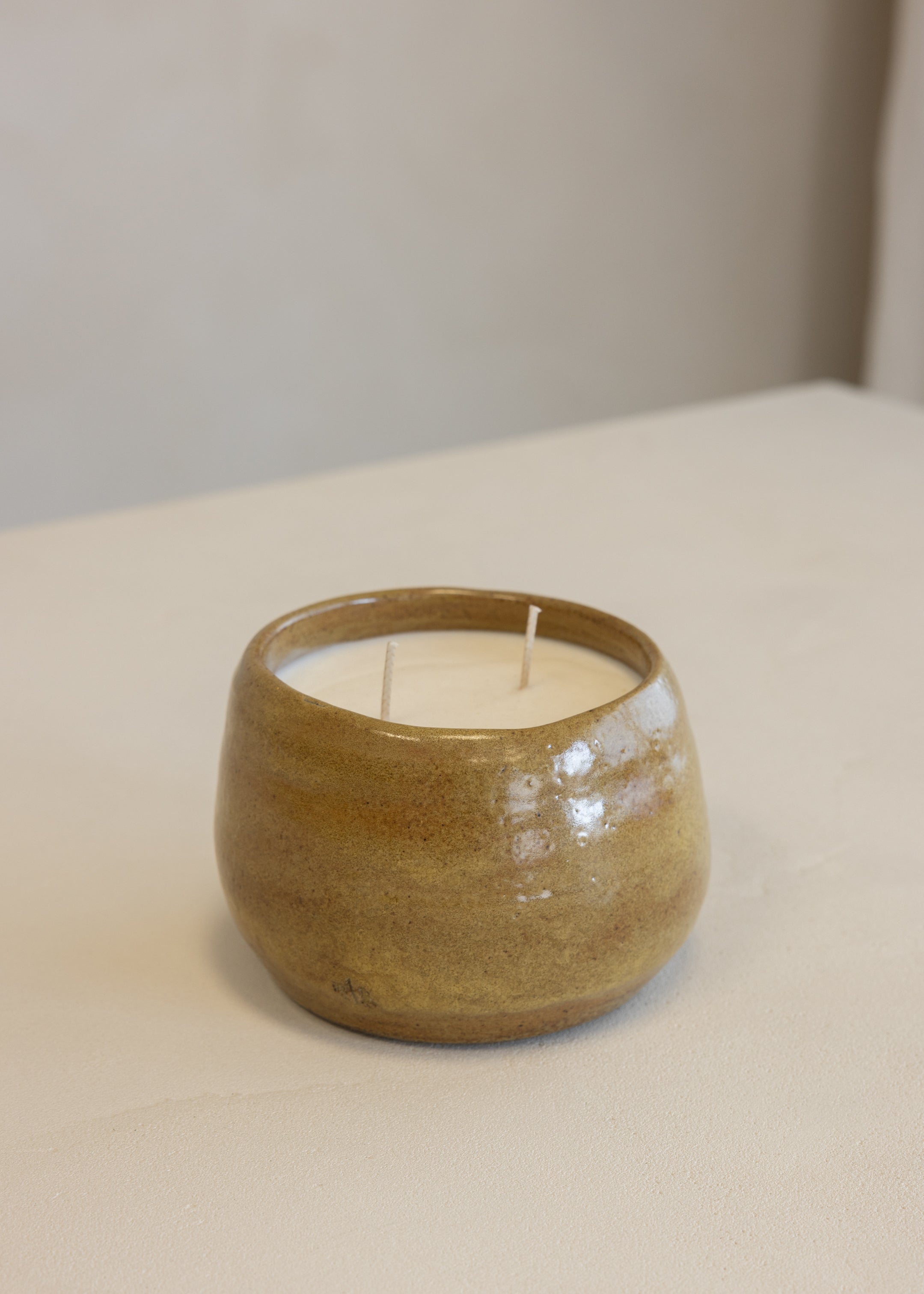 Large Round Candle - Rustic Mustard