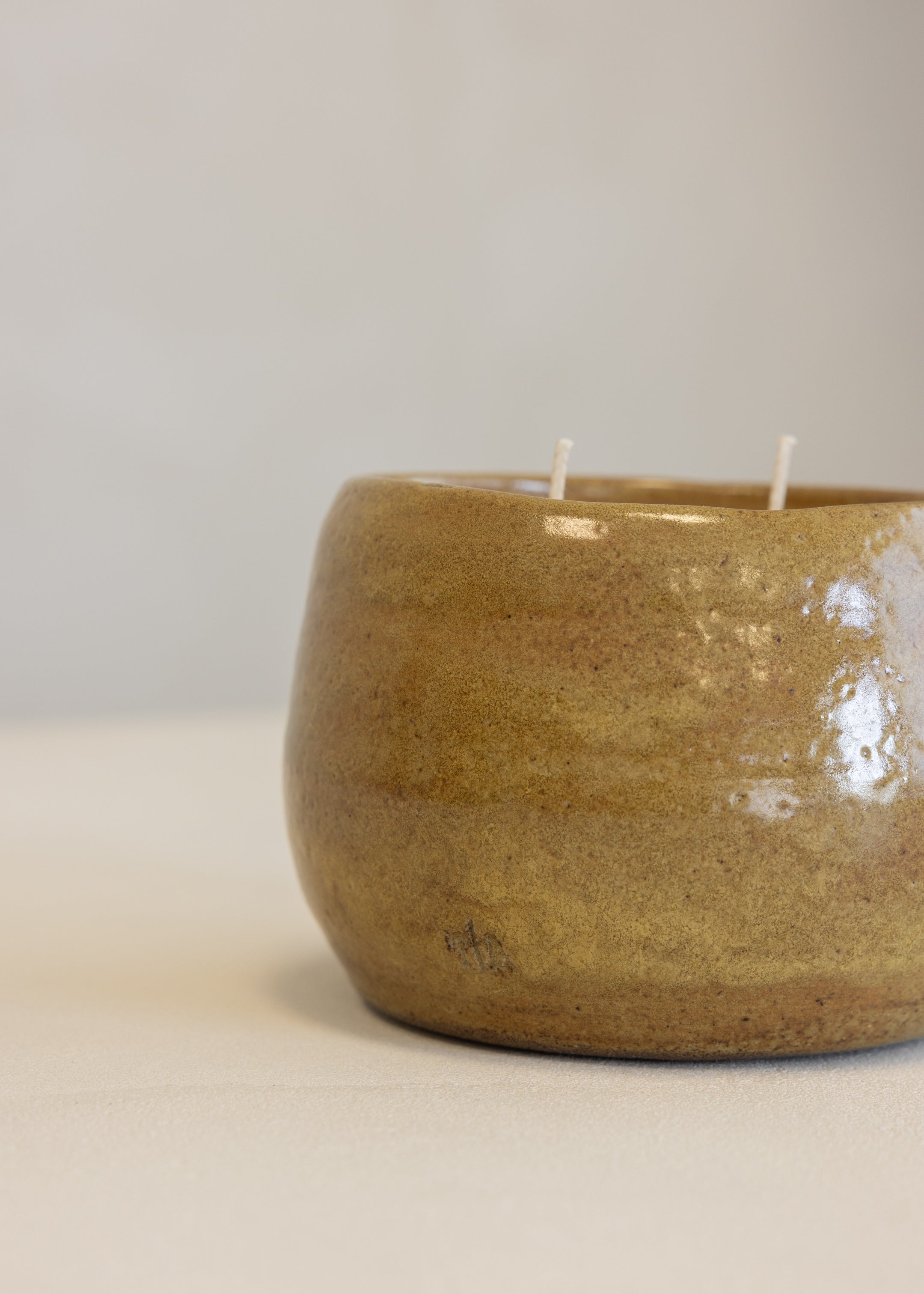 Large Round Candle - Rustic Mustard